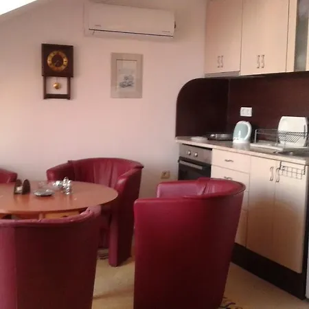 Apartment Elinor Budjaka Sosopol