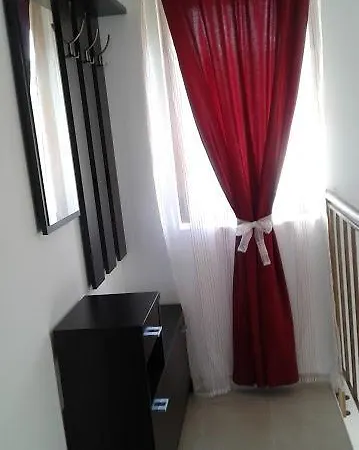 Elinor Budjaka Sozopol