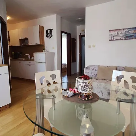 Elinor Budjaka Apartman Szozopol