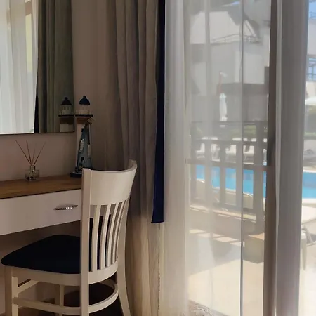 Elinor Budjaka Apartman *