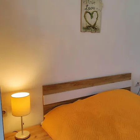 Apartament Elinor Budjaka *