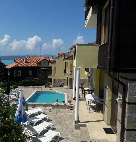 Elinor Budjaka Appartamento *